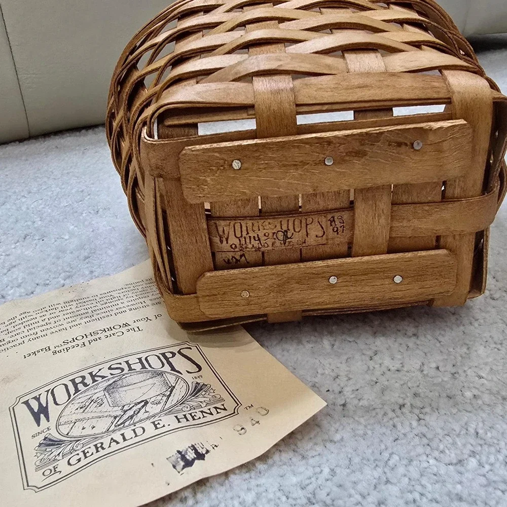Workshops of Gerald E Henn Handwoven‎ Wood Basket with Handle 1997 Small Vintage
